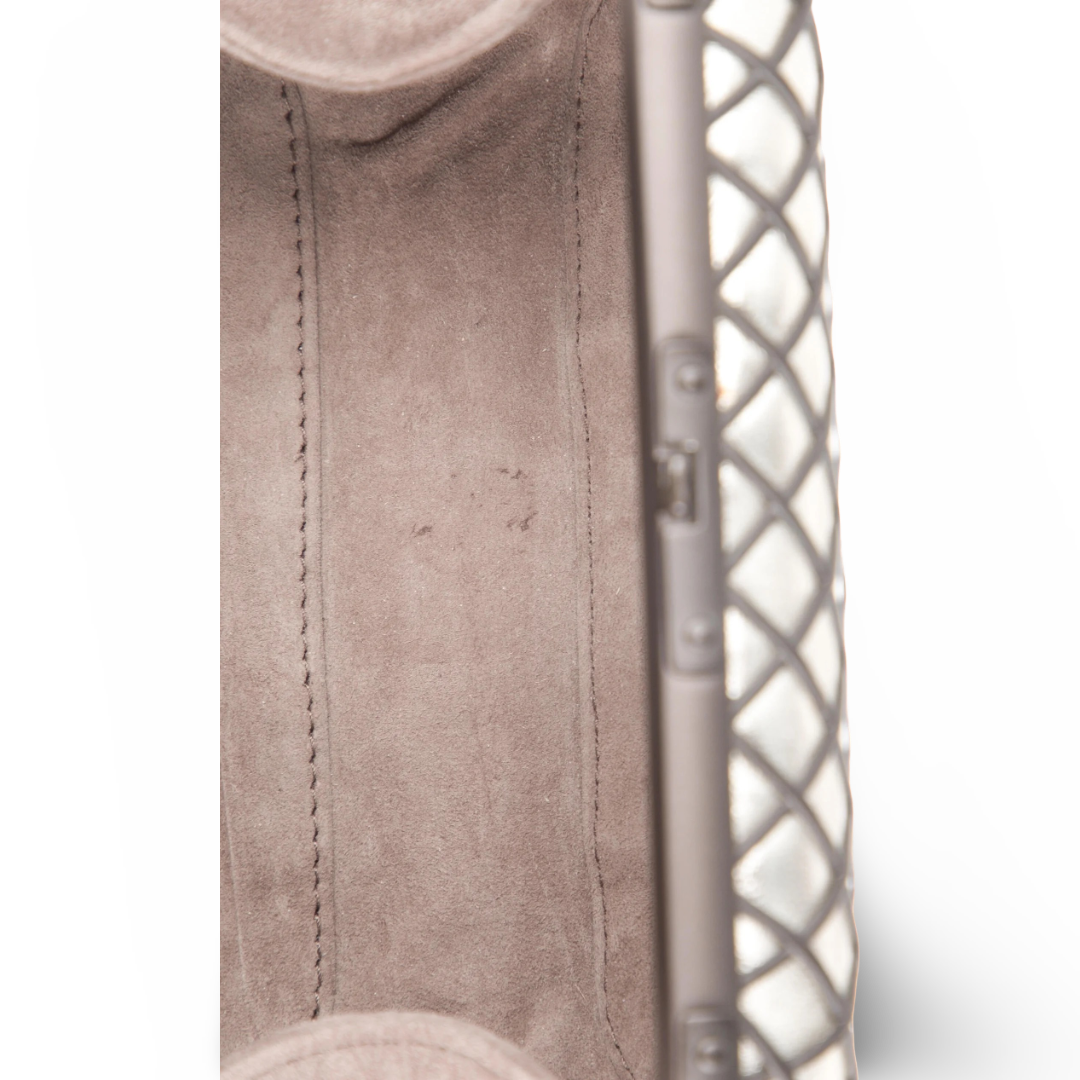 Bottega Veneta Metallic Cage Knot Clutch - PHW / Sliver