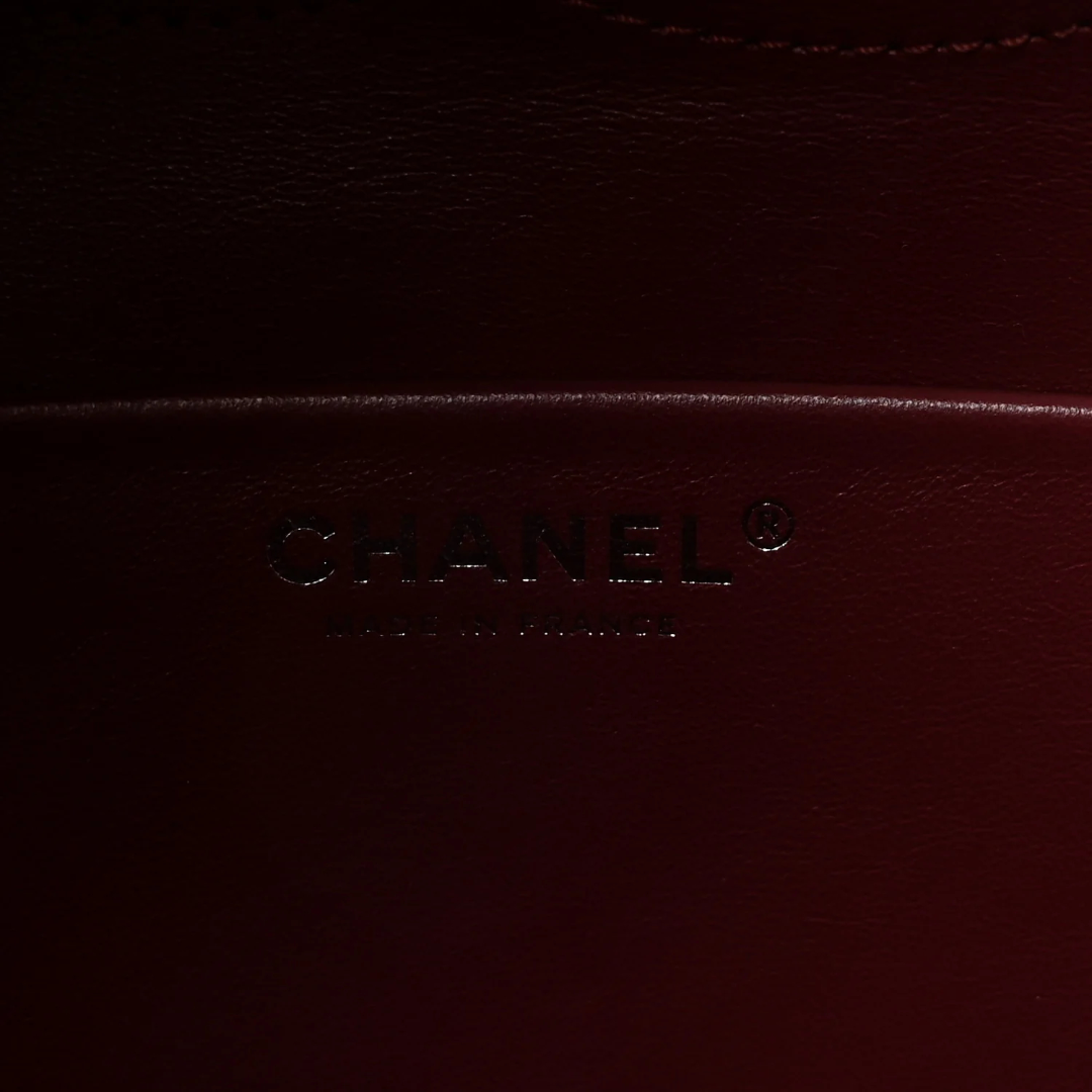 Chanel Quilted Grained Calfskin Small Souplissimo Maxi Flap - SHW / Black