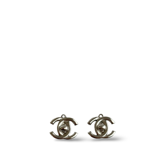 Chanel CC Logo Turnlock Earrings - Silver