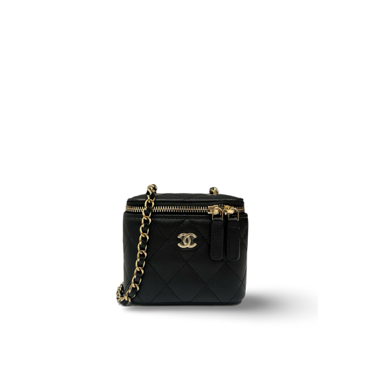 Chanel 經典雙C LOGO小牛皮鏈帶迷你化妝盒包 - 黑色 / 金釦