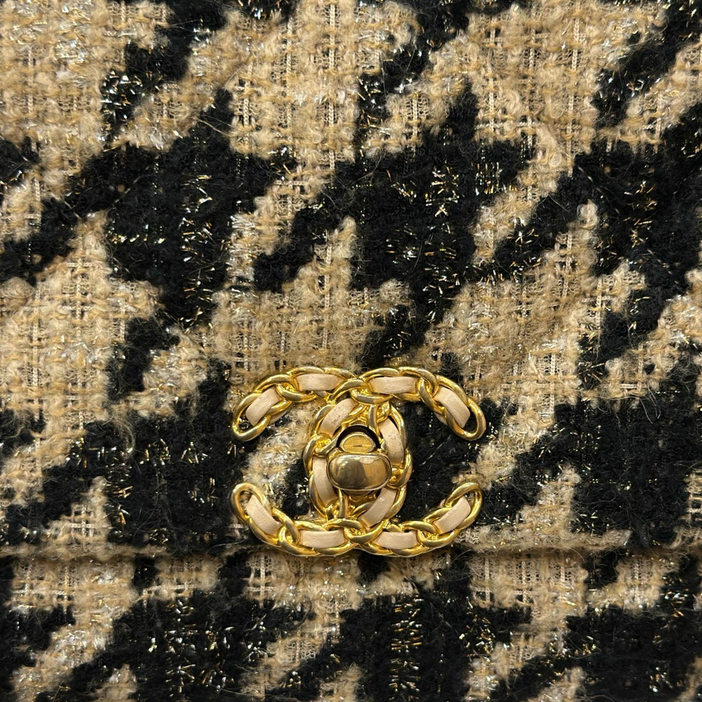 Chanel Tweed Maxi  19 Flap Bag - GHW / Beige Black