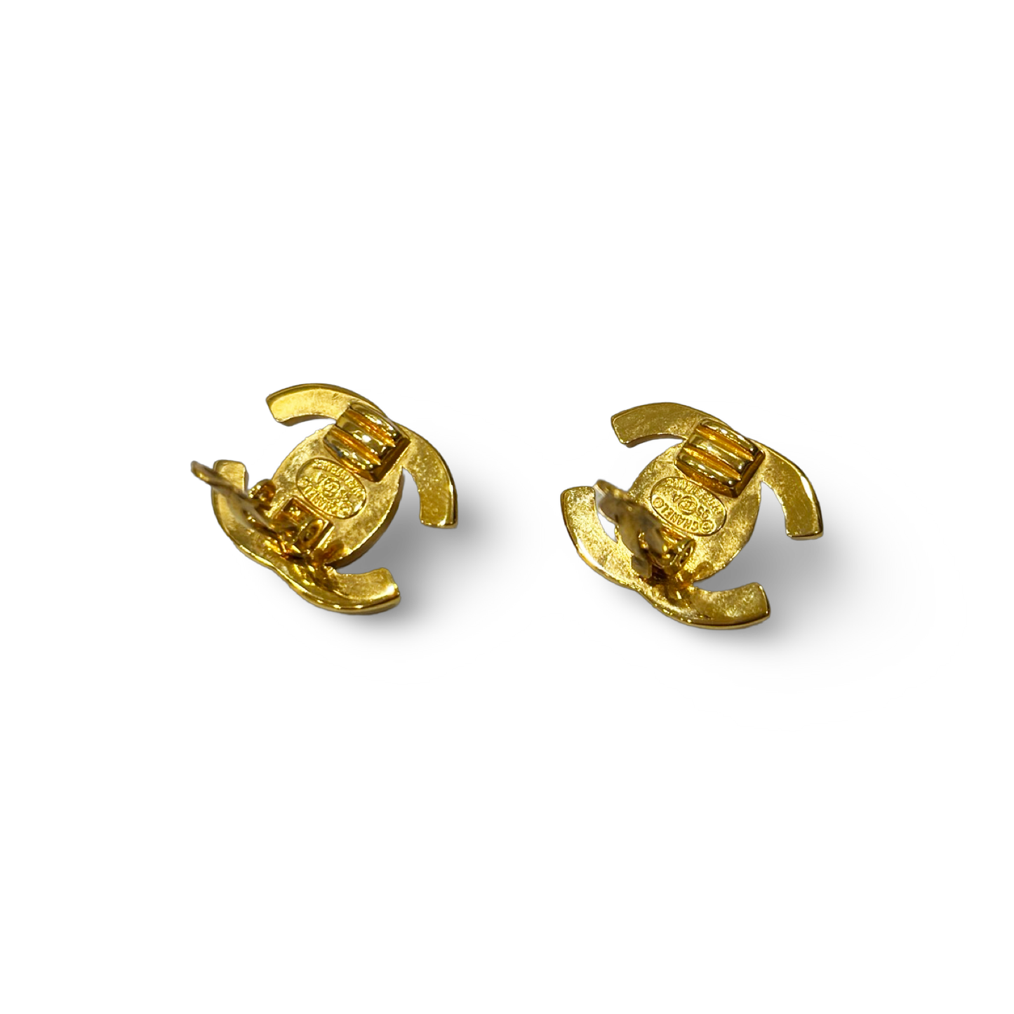 Chanel Vintage CC Logo Turnlock Earrings - Gold
