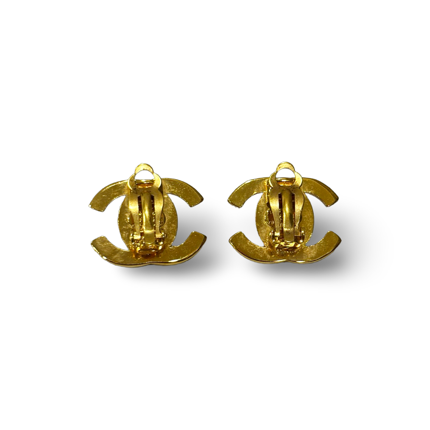 Chanel Vintage CC Logo Turnlock Earrings - Gold