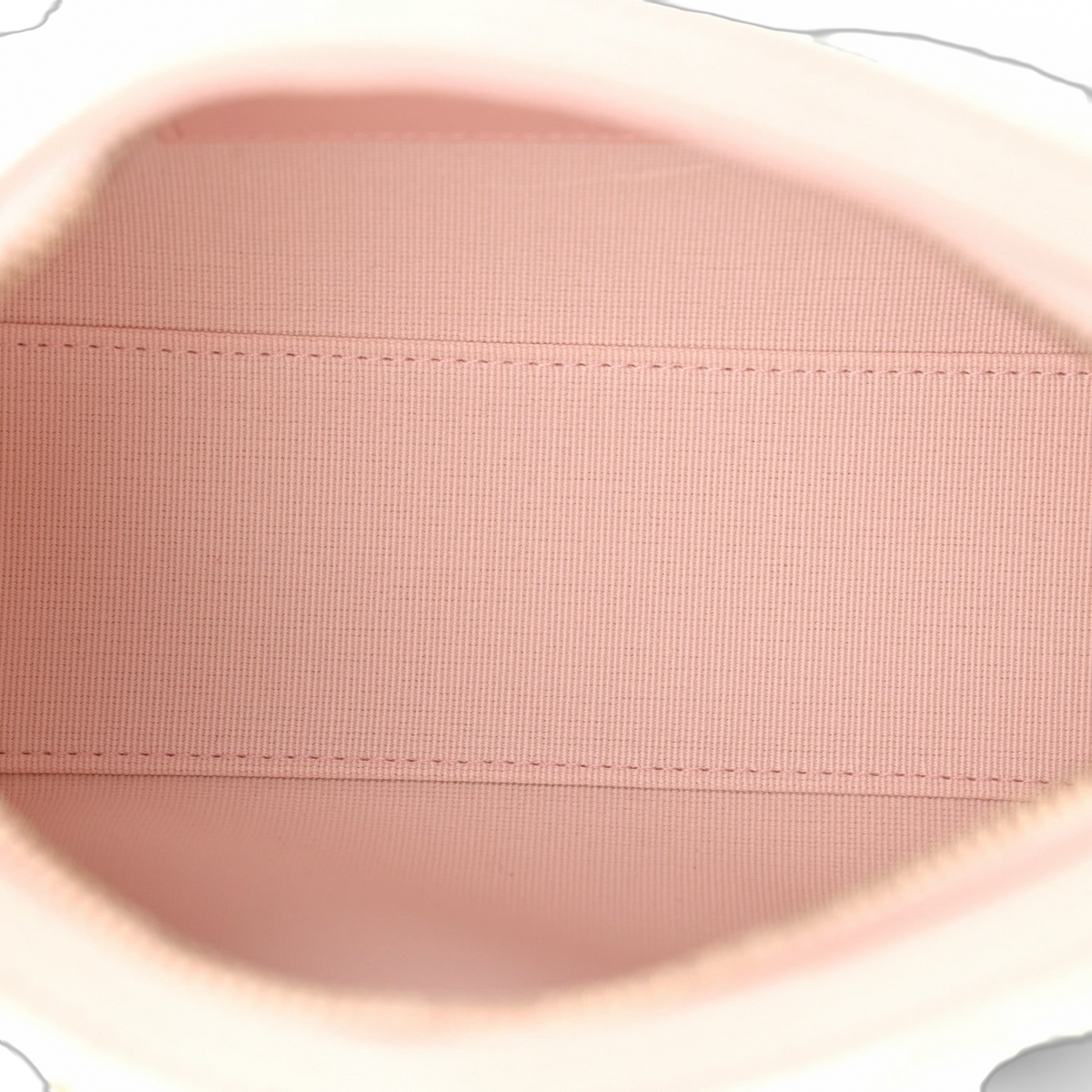 Chanel Quilted Caviar Barrel Clutch With Chain -SHE/Light Pink