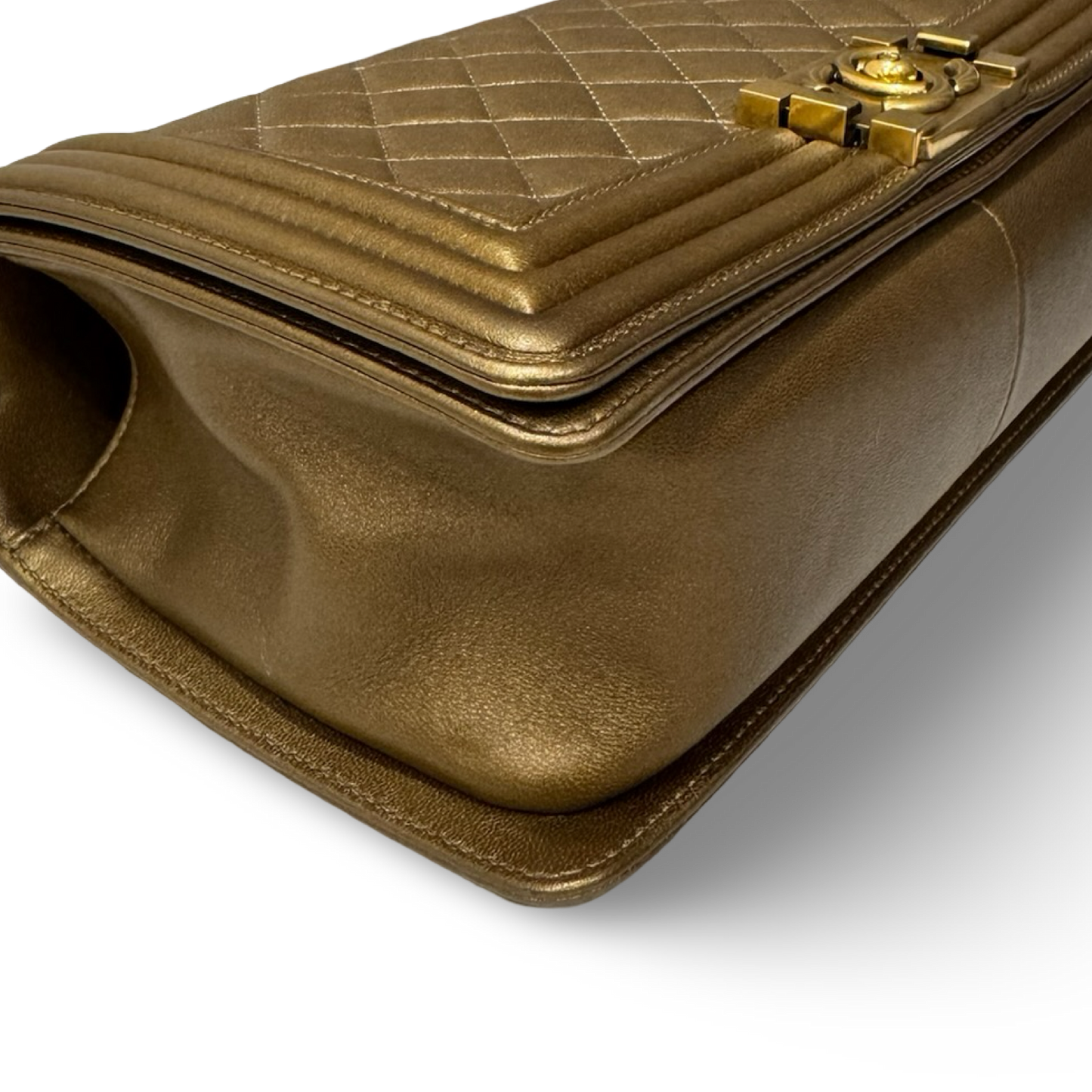 Chanel Quilted Medium Boy Bag - Aged GHW / Gold