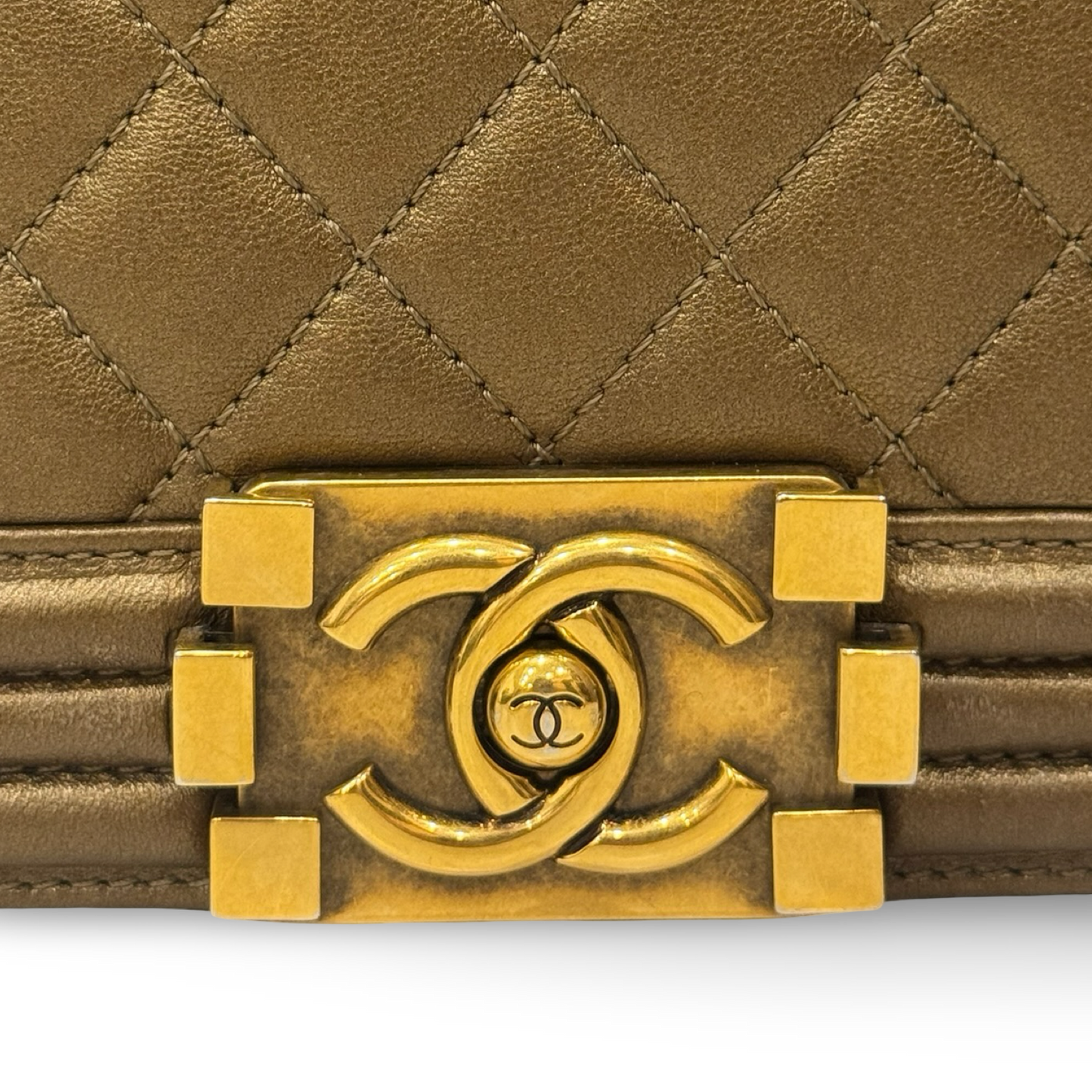Chanel Quilted Medium Boy Bag - Aged GHW / Gold