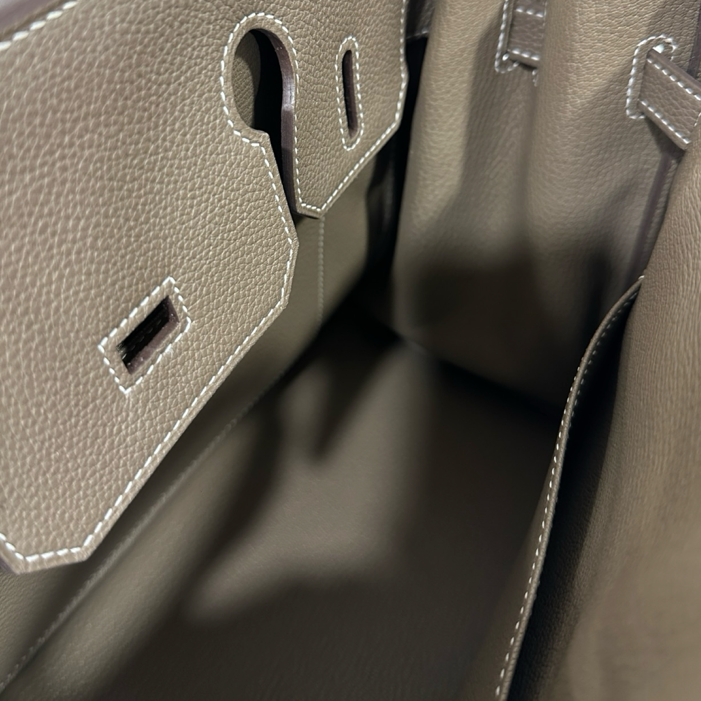 Hermes Togo Birkin 30 - GHW / Etoupe
