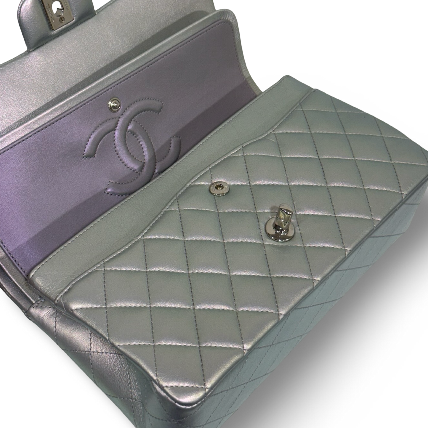 Chanel Quilted Lambskin Medium Iridescent Double Flap - SHW/ Sliver
