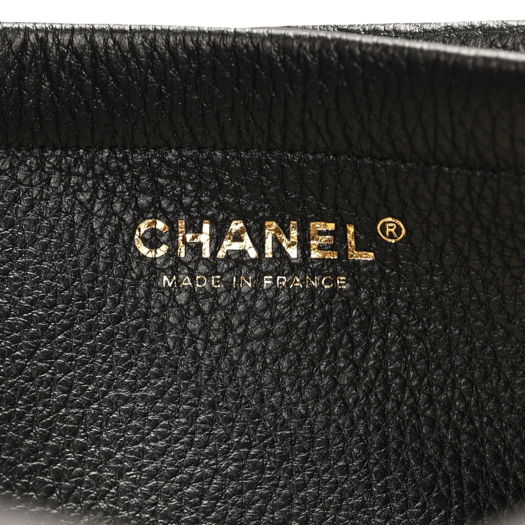 Chanel Quitled Caviar 26S Shoulder Tote - GHW/ Black
