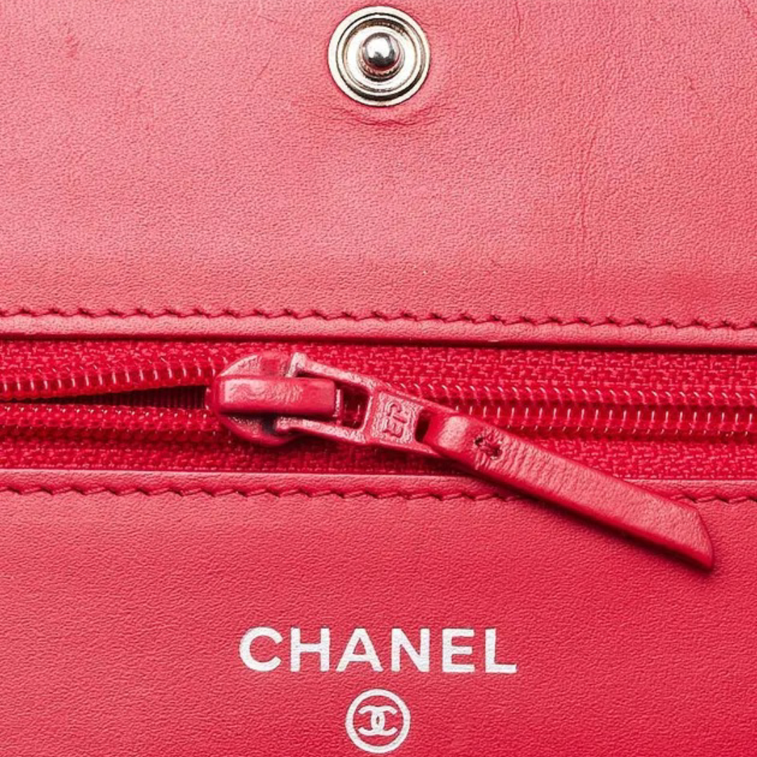 Chanel Quilted Cavair CC Logo Woc - SHW / Red