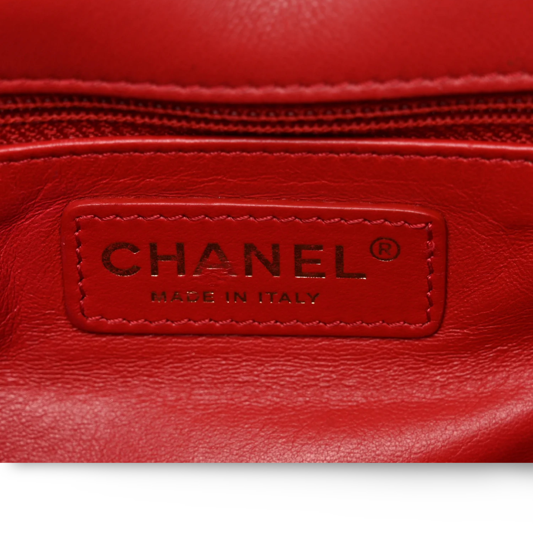 Chanel Quilted Lambskin Easy Carry Single Flap - GHW / Red