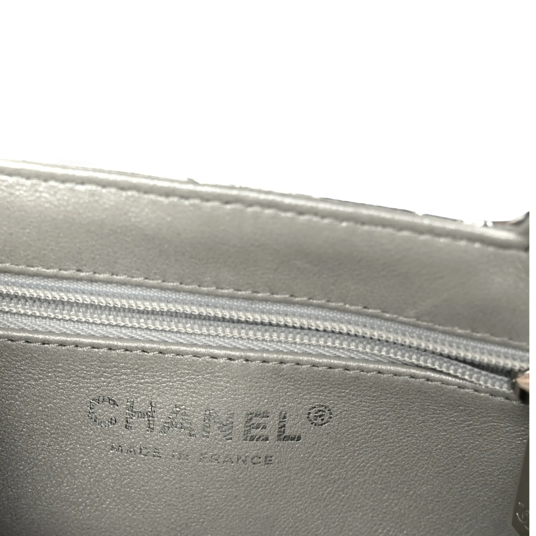 Chanel Quilted Patent Small Kelly Bag - SHW / Sliver