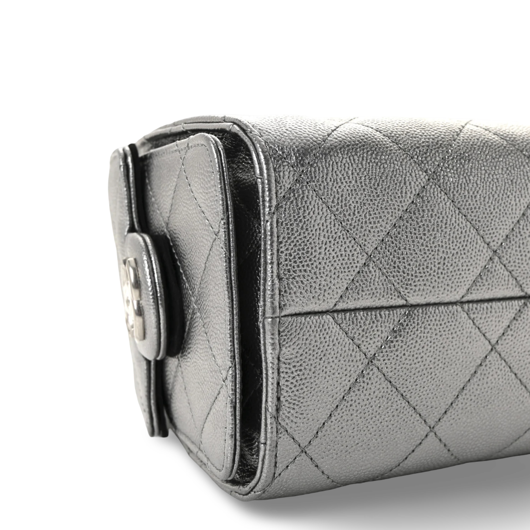 Chanel Quilted Calfskin Small Metallic 25Bag - SHW/ Anthracite