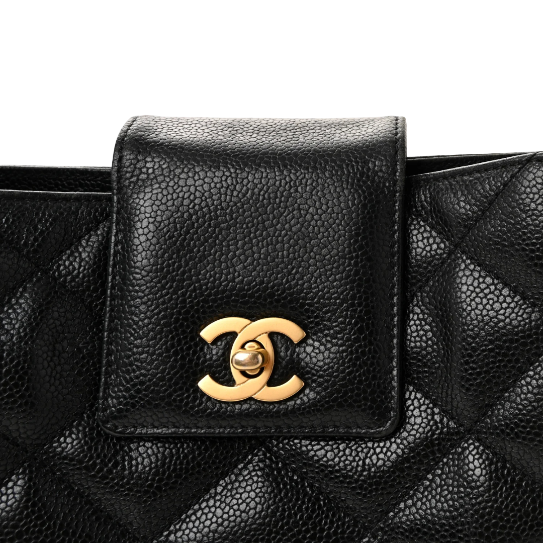 Chanel Vintage Quilted Caviar Hobo Bag - GHW / Black