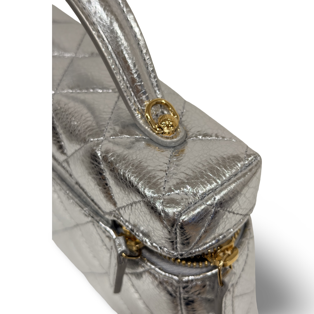 Chanel Quilted Caviar Metallic Vanity Vag  - GHW/ Sliver