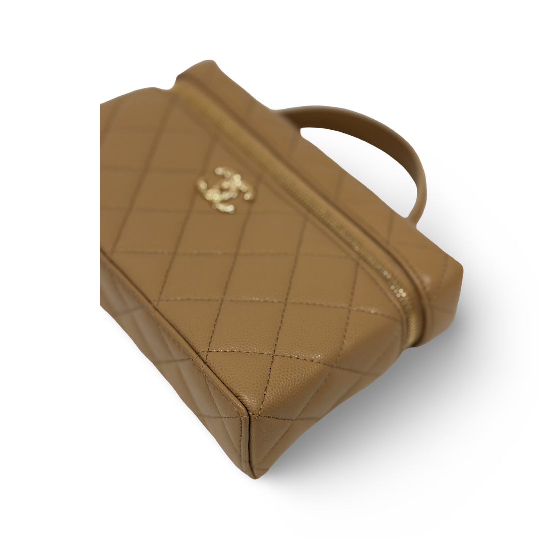 Chanel Quilted Caviar 26C Slim Vanity Bag - GHW/ Beige