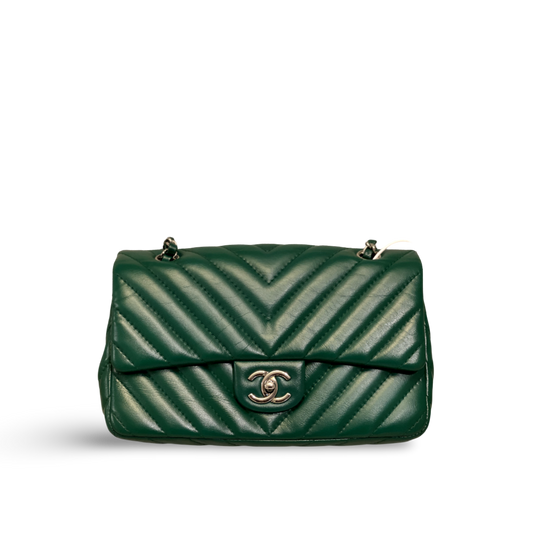 Chanl Chevron Calfskin Medium Rectangular Amazon Green Single Flap
