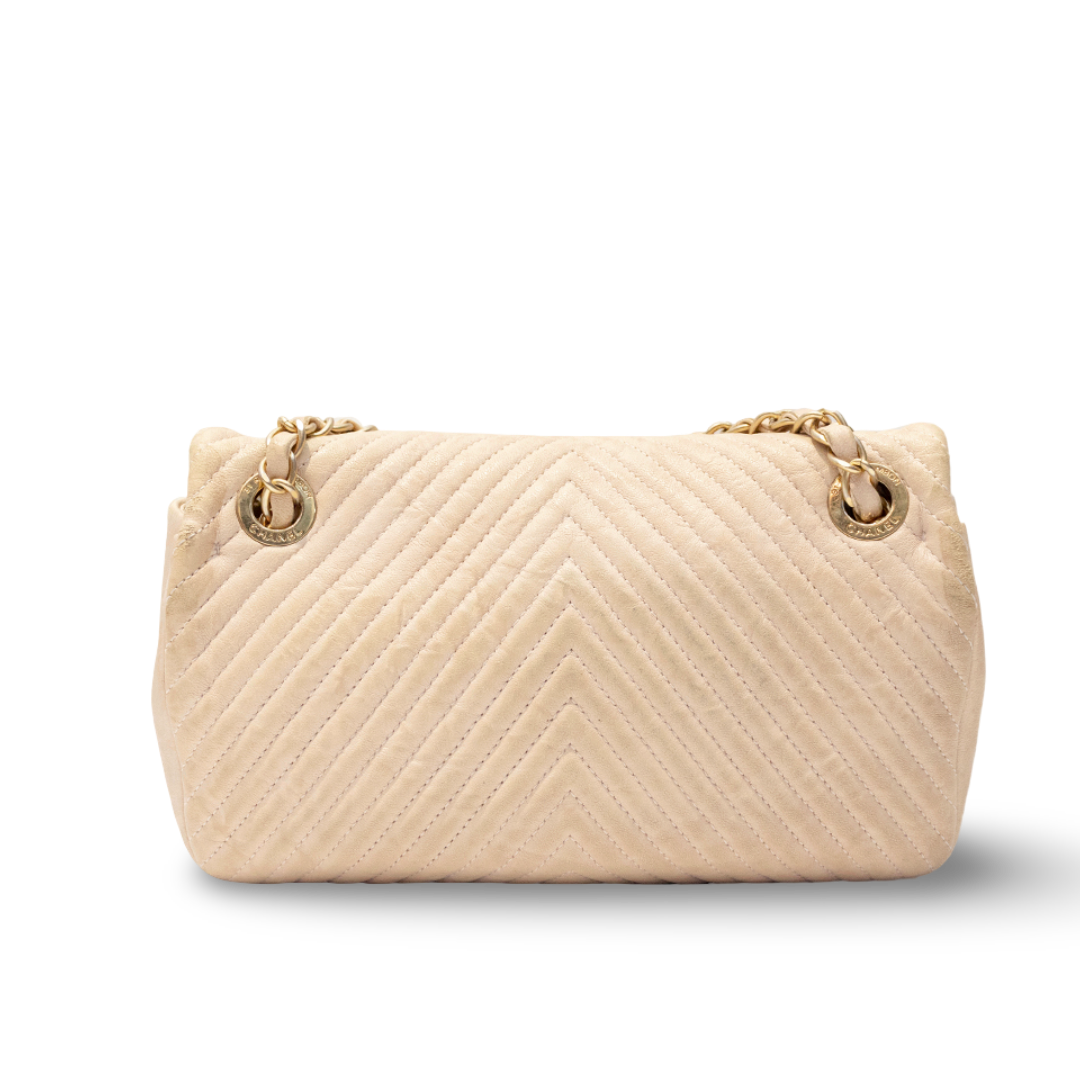 Chanel Qutiled Calfskin Chevron Small Surpique Single Flap - GHW / Beige
