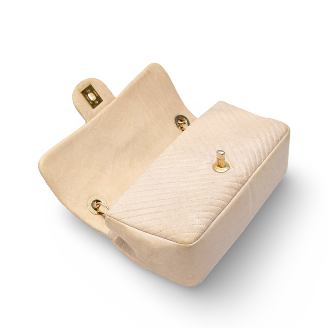 Chanel Qutiled Calfskin Chevron Small Surpique Single Flap - GHW / Beige