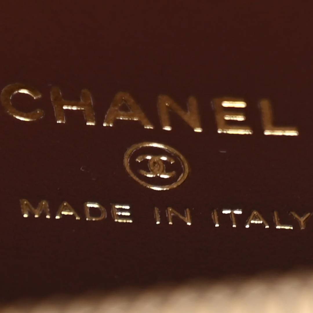 Chanel Quilted Caviar Small Vanity Case - GHW/ Black