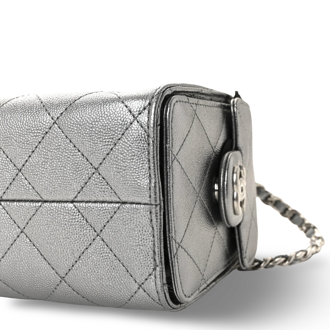 Chanel Quilted Calfskin Small Metallic 25Bag - SHW/ Anthracite