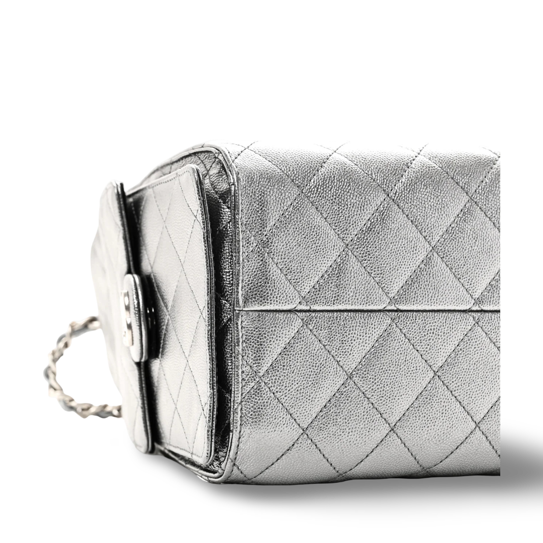 Chanel Quilted Calfskin Small Metallic 25Bag - SHW/ Sliver